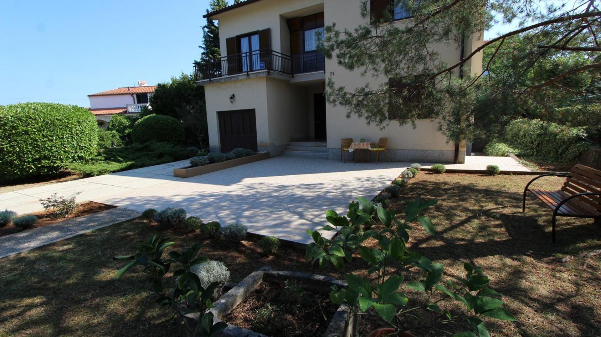 Apartment Studio Ljutic Malinska Ngoại thất bức ảnh